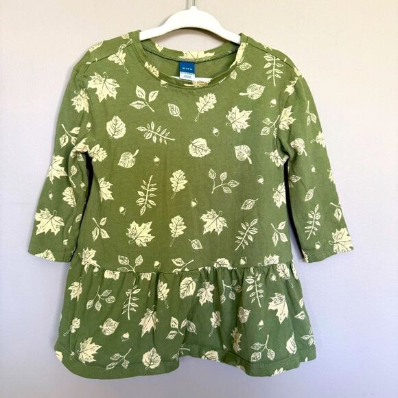 Old Navy 18-24 mos, beautiful sage green print, ruffle waist - Picture 1 of 6
